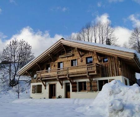 Chez La Fine Bed and Breakfast Les Gets Exteriör bild
