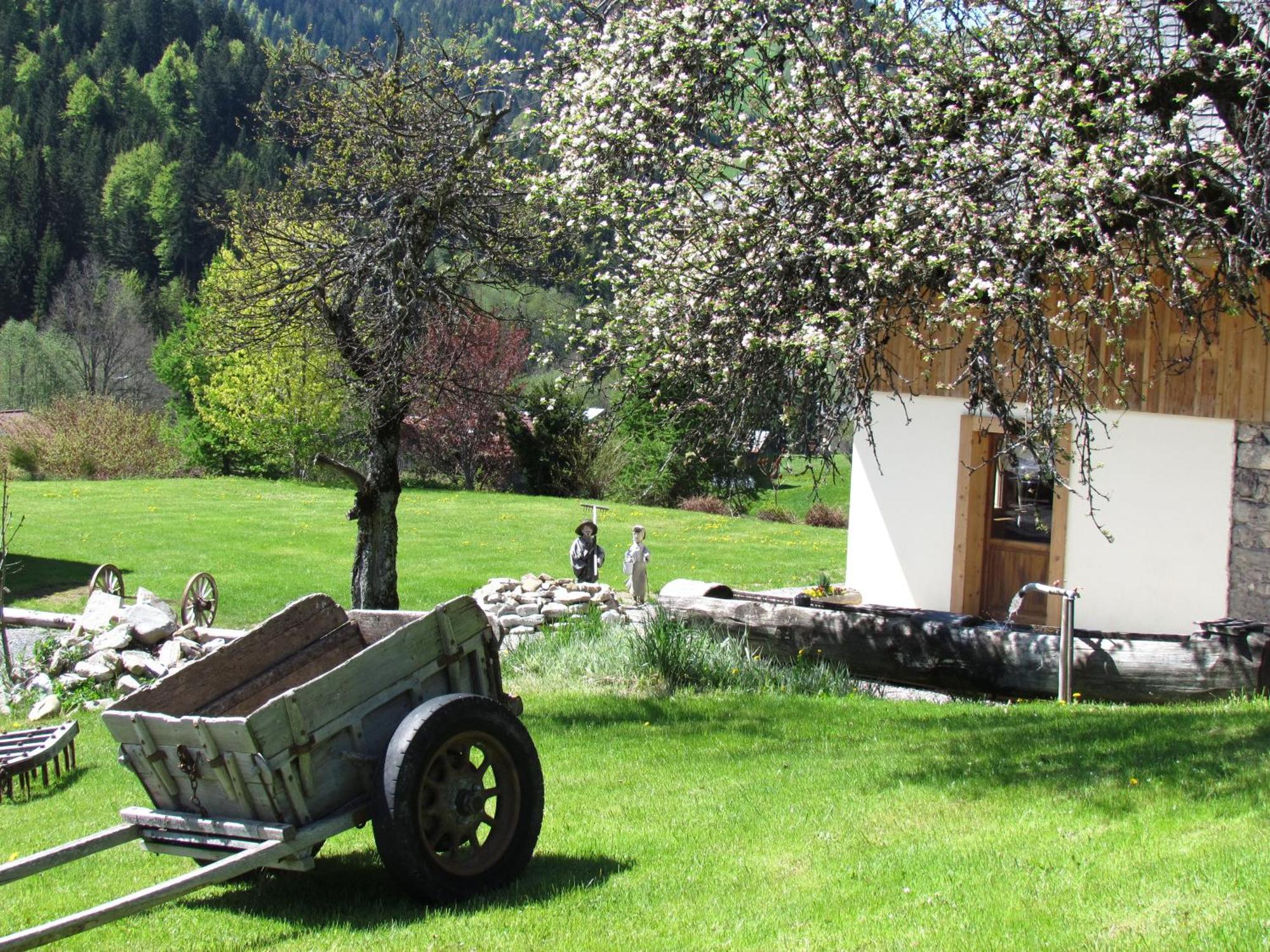 Chez La Fine Bed and Breakfast Les Gets Exteriör bild